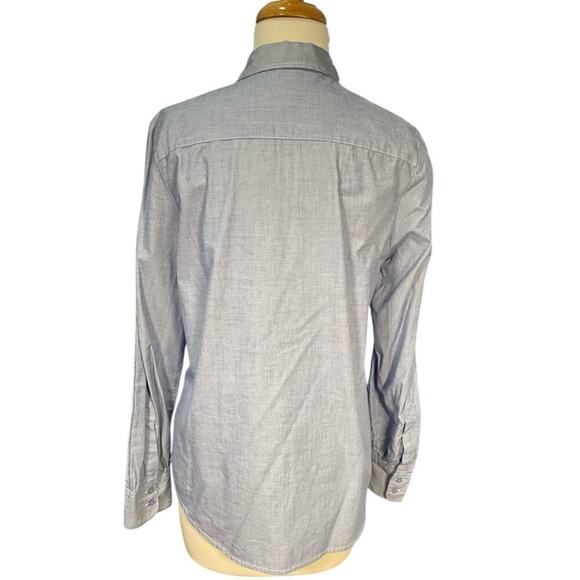 GAP Pintuck Tuxedo Blouse Long Sleeve Button Down Size Small Denim 100% Cotton - Picture 3 of 10